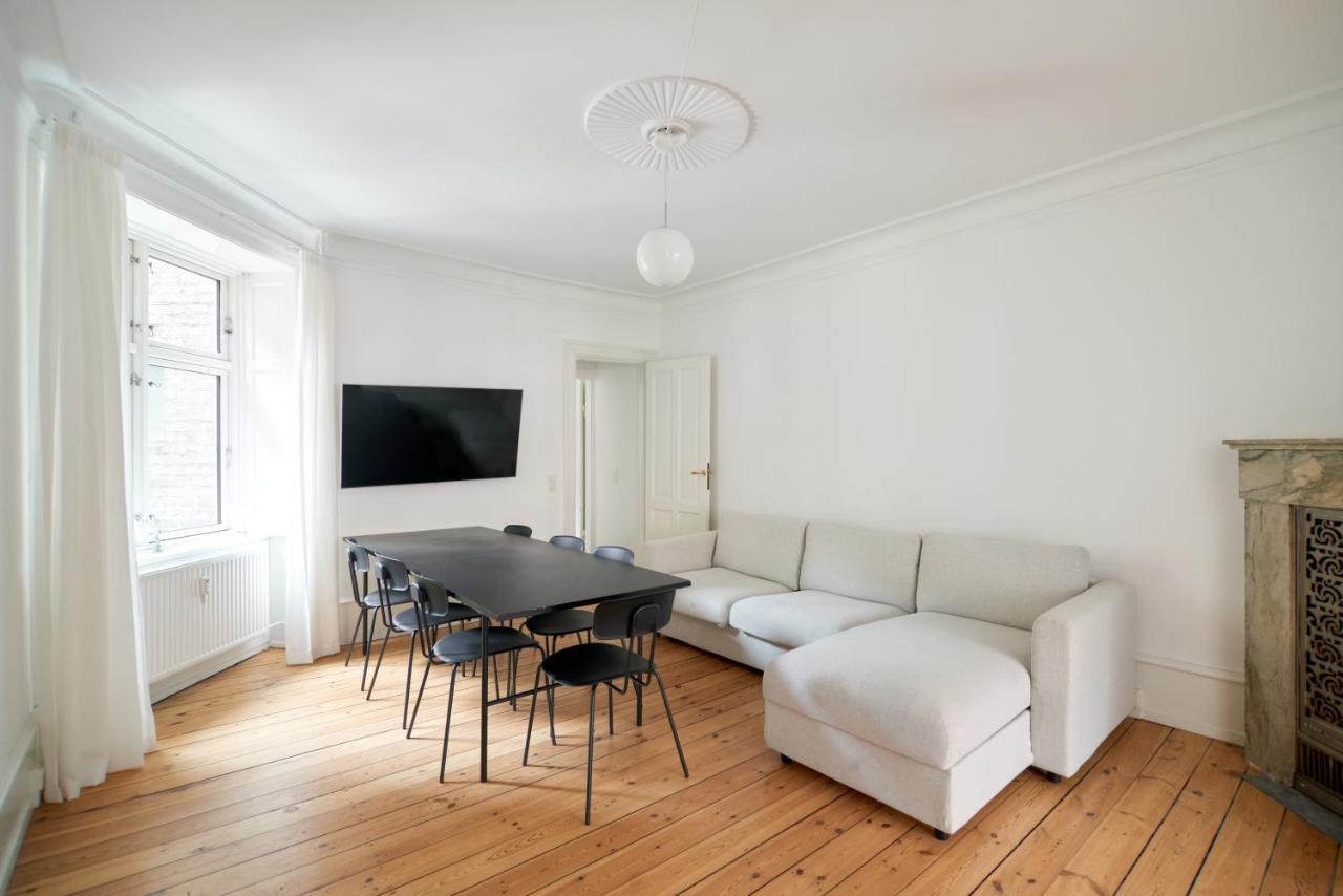 Xl Flat W 3 Bedrooms By Kings Garden In Cph City Kopenhagen Bagian luar foto