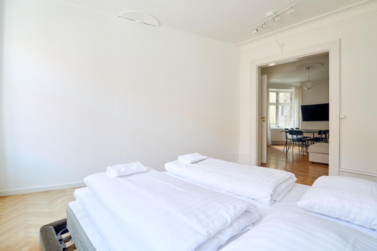 Xl Flat W 3 Bedrooms By Kings Garden In Cph City Kopenhagen Bagian luar foto